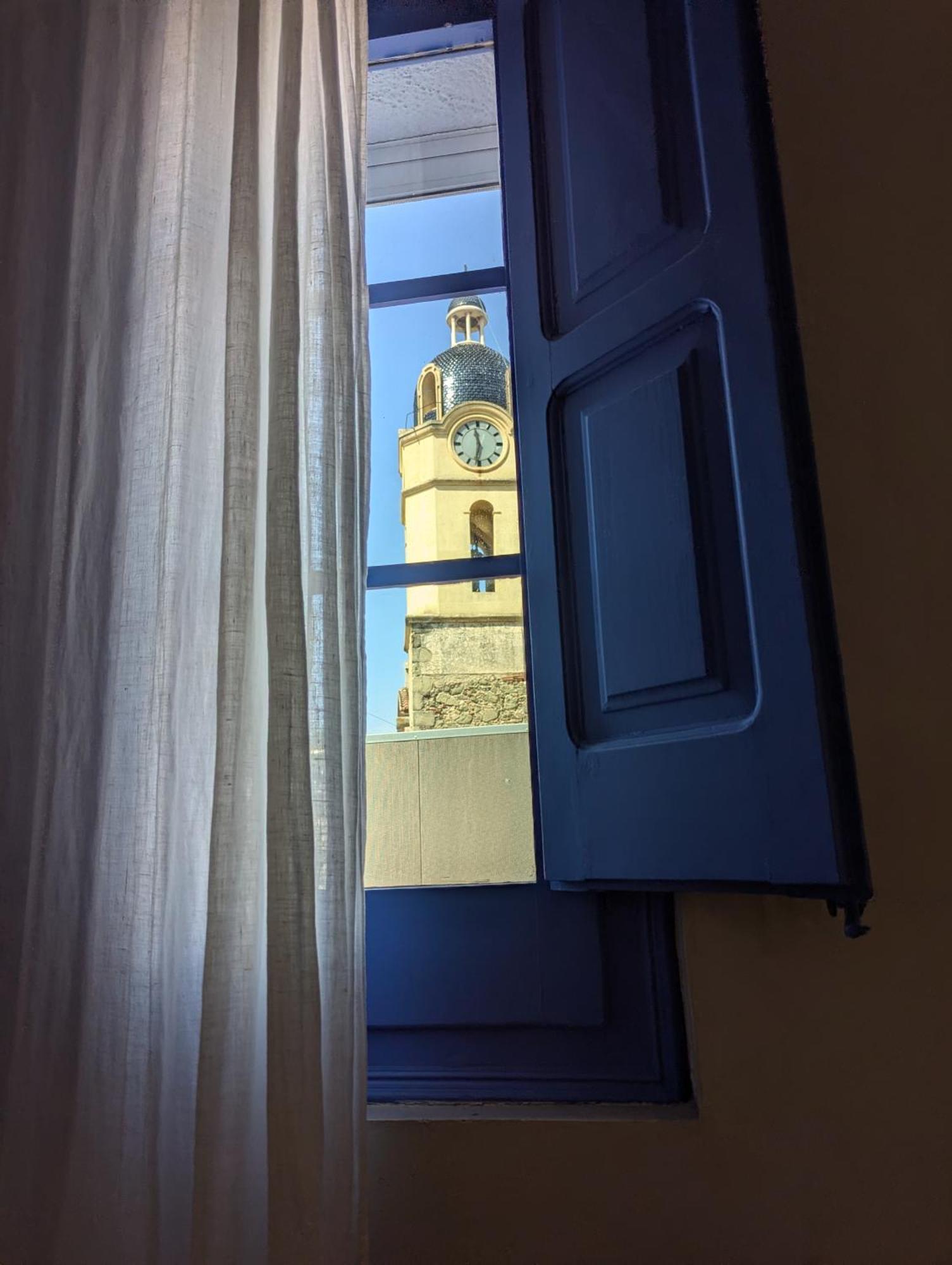 Hostal De La Placa - Hotel Boutique Cabrils Extérieur photo